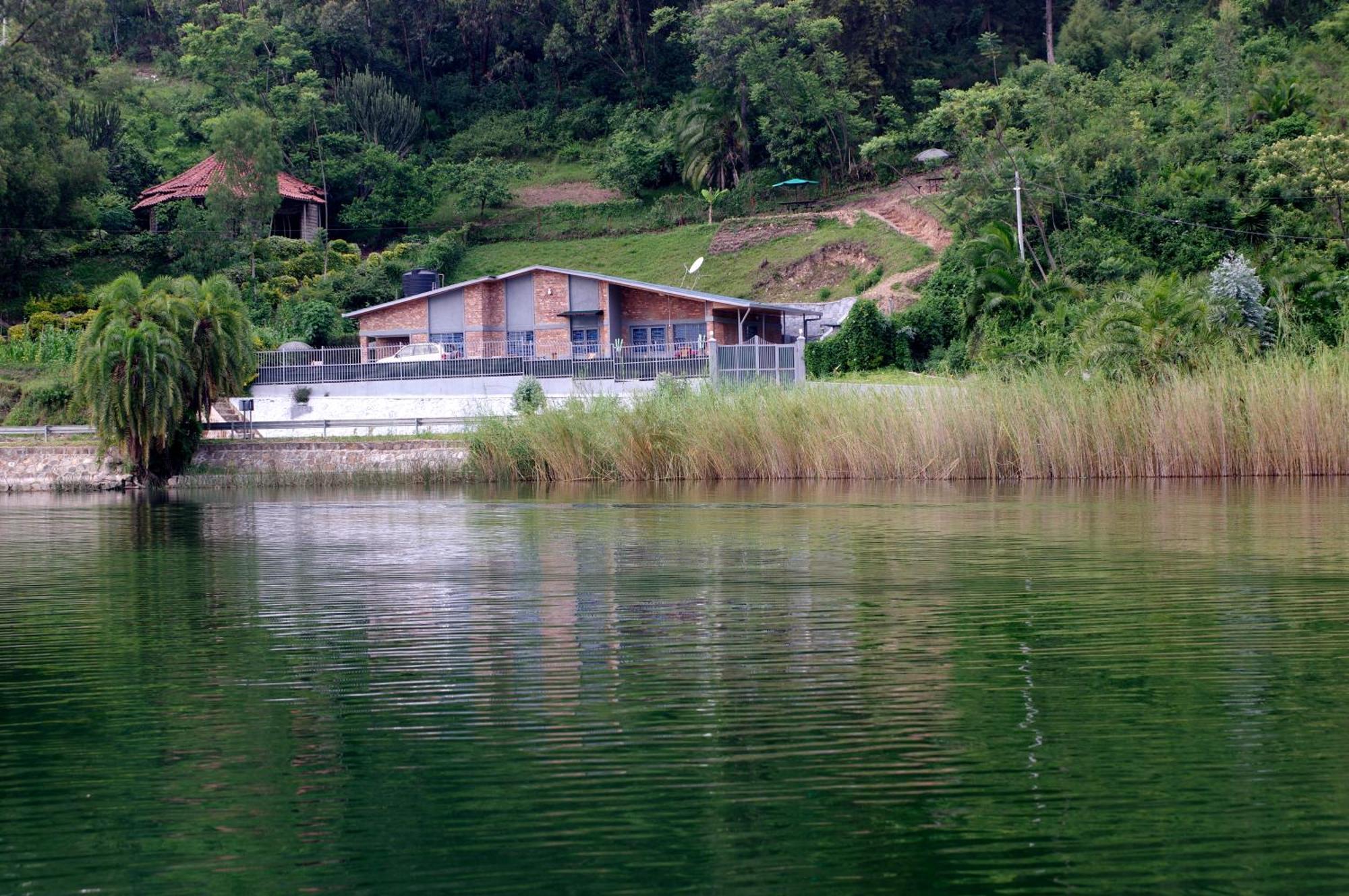 Spa Shallum Kibuye Exterior foto